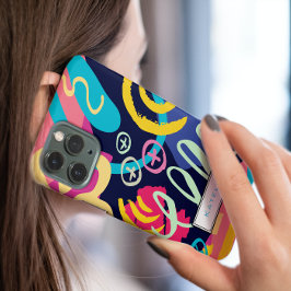 Funky Bold Graffiti - Patroonmonogram iPhone 15 Case