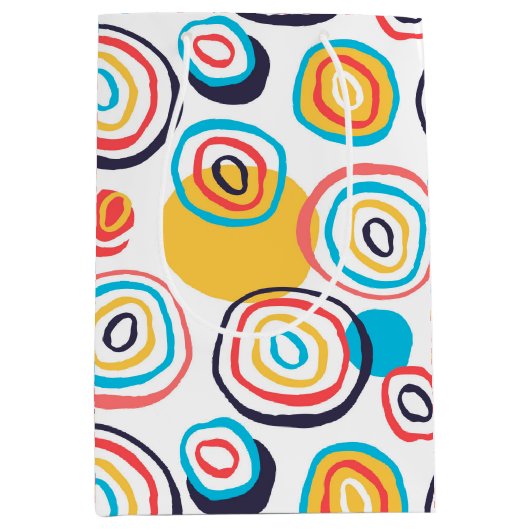 Funky Circle Doodles on White Medium Cadeauzakje (Voorkant)