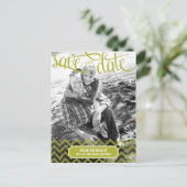 Funky Couple Save The Date Briefkaart - Groen (Staand voorkant)