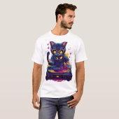 Funky DJ Cat – Retro Disco Kitty-feestje T-shirt (Voorkant volledig)