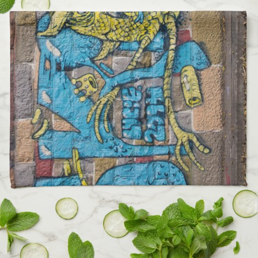 Funky Fantasy Horned Owl Graffiti Theedoek (Gevouwen)