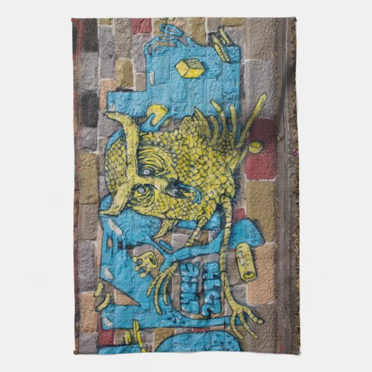 Funky Fantasy Horned Owl Graffiti Theedoek (Verticaal)