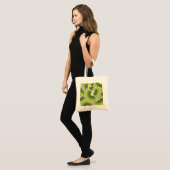 Funky kiwi fruitwig tote bag (Voorkant (model))