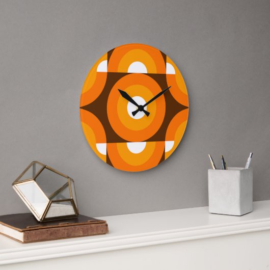 Funky Oranje Brown Retro Circles Art Patroon Grote Klok (Kantoor)