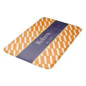 Funky Oranje Pattern Familienaam en Jaar Modern Badmat (Gekanteld)