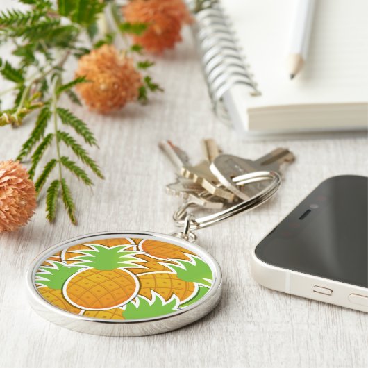 Funky pineappel sleutelhanger (Zijkant)