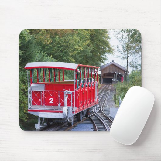 Funky Red Funicular Mousepad Muismat (Met muis)