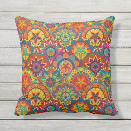 Funky Retro Colorful Mandala Pattern Buitenkussen