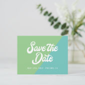Funky Retro Green Blue Wedding Save the Date Aankondigingskaart (Staand voorkant)