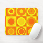 Funky Retro Oranje Yellow Circles Squares Muismat (Met muis)