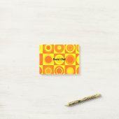 Funky Retro Oranje Yellow Circles Squares Post-it® Notes (Op bureau)