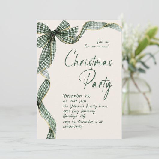 Funky Whimsical Christmas Green Bow Holiday Party Kaart (Staand voorkant)