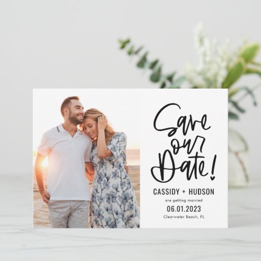 Funky Writable Color Save Our Date Kaart (Staand voorkant)