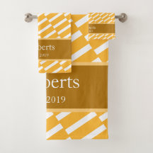 Funky Yellow Pattern Familienaam en Year Modern