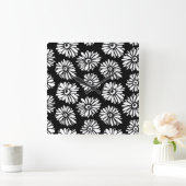 Funky zwarte en witte bloemen vierkante klok (Huis)