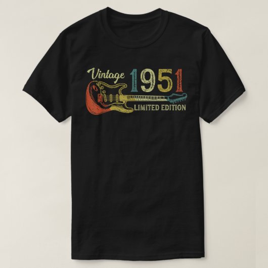 Funny 1951 verjaardagscadeau voor mannen Guitar Lo T-shirt (Design voorkant)