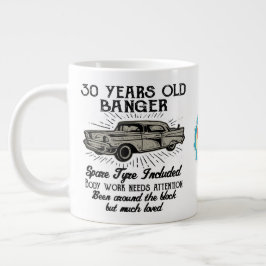 Funny 30th Birthday Retro Car Banger Add Name Date Grote Koffiekop