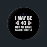 Funny 40th Birthday Baseball Fan 40 Year Old Birth Ronde Button 5,7 Cm<br><div class="desc">Funny 40th Birthday Baseball Fan 40 Year Old Birth</div>