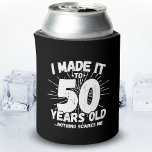Funny 50th Birthday Quote Sarcastic 50 Year Old Blikjeskoeler<br><div class="desc">Dit grappige 50ste verjaardagsontwerp maakt een geweldige sarcastische humor grap of een nieuwigheidscadeau voor een 50-jarig verjaardagsthema of een verrassend 50ste verjaardagsfeestje! Kenmerken "Ik heb het gemaakt tot 50 jaar oud.. Niets maakt me uit" grappige 50ste verjaardagsmeme die veel lacht zal krijgen van familie, vrienden, feestgasten en ook de verjaardagsman...</div>