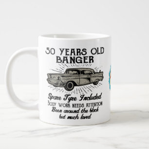 Funny 50th Birthday Retro Car Banger Add Name Date Grote Koffiekop