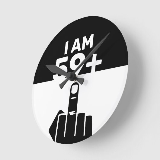 Funny 60th Birthday Gift, 59 plus één Ronde Klok (Hoek)