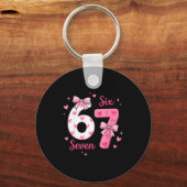Funny 67 Cute Six Seven Meme Nk Hearts Bow Valenti Sleutelhanger (Voorkant)