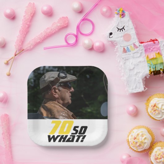 Funny 70, wat Quote Foto 70th Birthday Papieren Bordje (Feest)