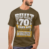 Funny 70th Birthday BDay Gift Saying Age 70 T-shirt (Voorkant)