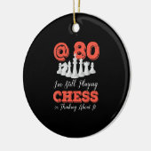 Funny 80th Birthday Gift - 80-jarige Chess Queen Keramisch Ornament (Links)