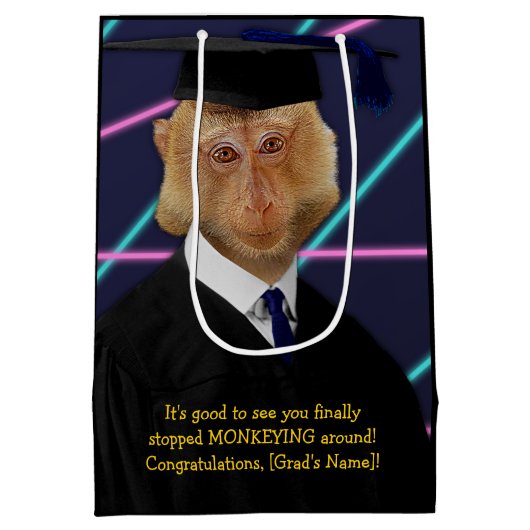 Funny Afstuderen Monkey Macaque feliciteert Medium Cadeauzakje (Achterkant)