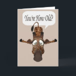 Funny Age Giraffe Birthday Kaart<br><div class="desc">Giraffe verjaardagskaart,  hoe oud ben je? Ouderdom-gerelateerde humor-grietings kaart ...  mega schattige giraffe met enorme schokkende ogen ...  Giraffe van Ricaso</div>