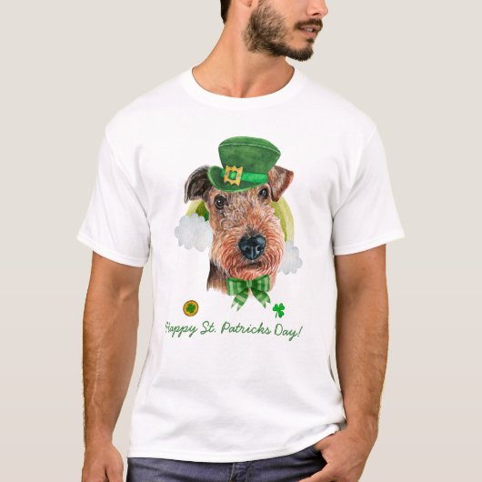 Funny Airedale Terrier Gold St. Patricks Day T-shirt (Voorkant)