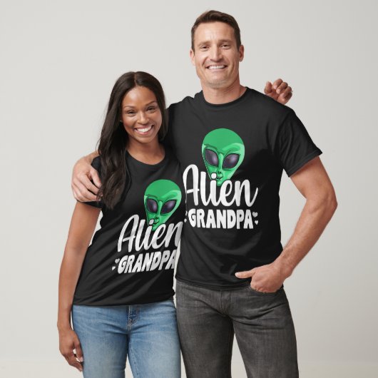 Funny Alien Grandpa Design T-shirt (Unisex)