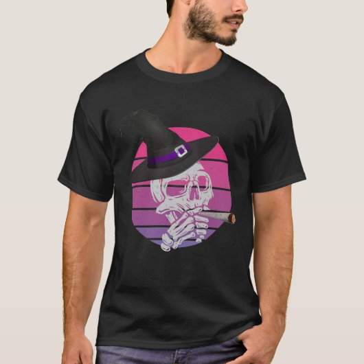 Funny and Scary Skull Smoking Cigarette T-shirt (Voorkant)
