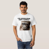 Funny Angry Macho Gorilla Humoureuze aap T-shirt (Voorkant volledig)
