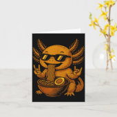 Funny Anime Kawaii Axolotl Eating Ramen Graphic Te Kaart (Gele Bloem)