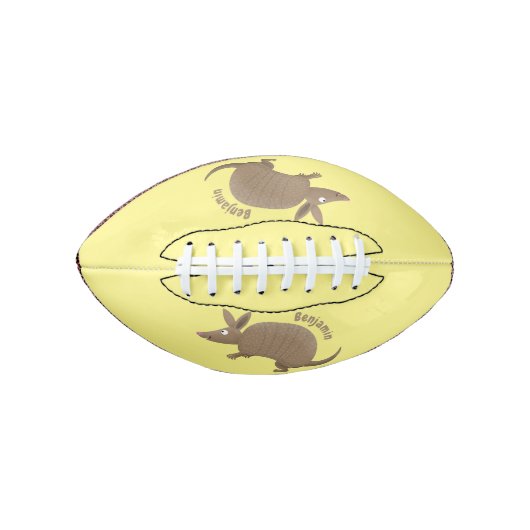 Funny armadillo happy cartoon illustratie american football (Voorkant)