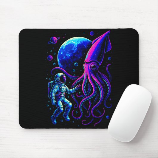 Funny Astronaut And Squid In Underwater Space With Muismat (Met muis)