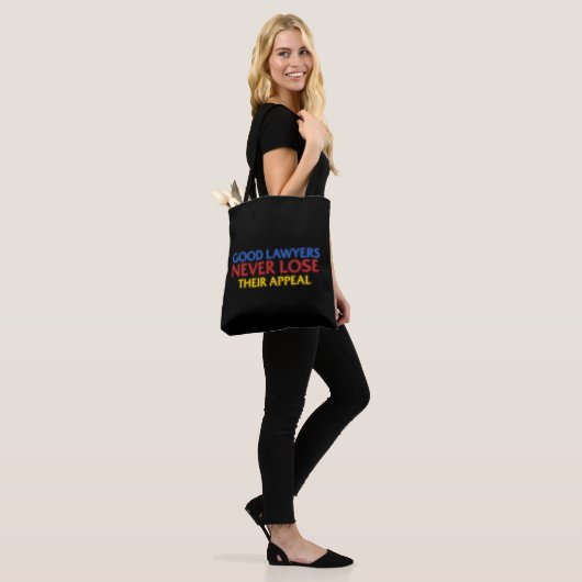 Funny Attorney Good Lawyers verliest nooit beroep Tote Bag (Op model)