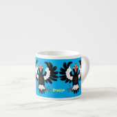 Funny Australian magpie cartoon illustratie Espresso Kop (Voorkant rechts)