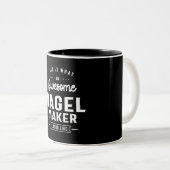 Funny Awesome Bagel Maker Job Occupation Tweekleurige Koffiemok (Voorkant rechts)