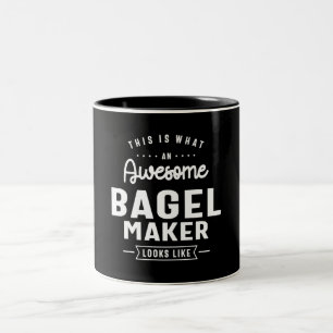 Funny Awesome Bagel Maker Job Occupation Tweekleurige Koffiemok
