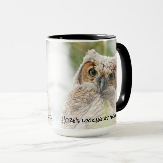 Funny Baby Owl Yellow Eyes die naar je kijkt Mok (Voorkant rechts)