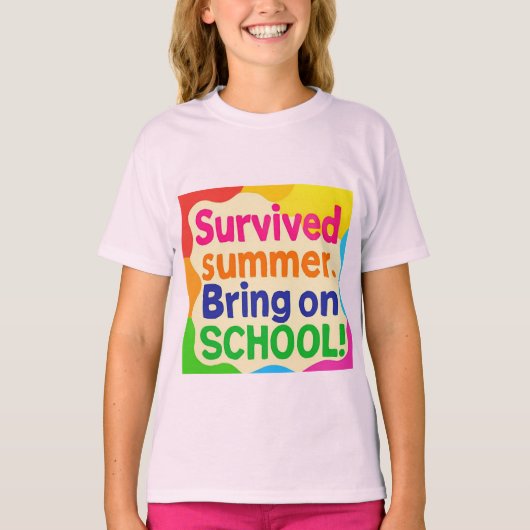 Funny Back to School Kids T-Shirt – "Survived Summ (Voorkant)