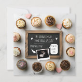 Funny Baking Baby Aankondiging Kaart (Voorkant)