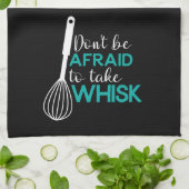 Funny Baking Pun Baker Neem Whisk Pset Patroon Theedoek (Gevouwen)