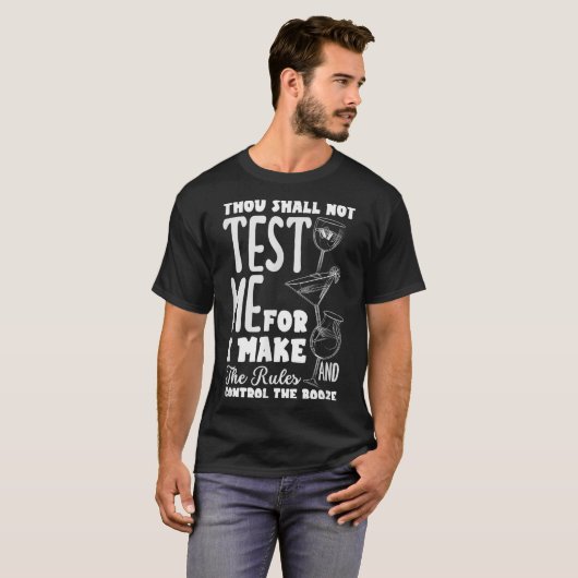 Funny Bartender Thou Shall Not Test Me Quote  T-shirt (Voorkant volledig)