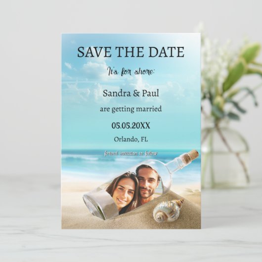 Funny Beach Bottle Wedding Save the Date Card (Staand voorkant)