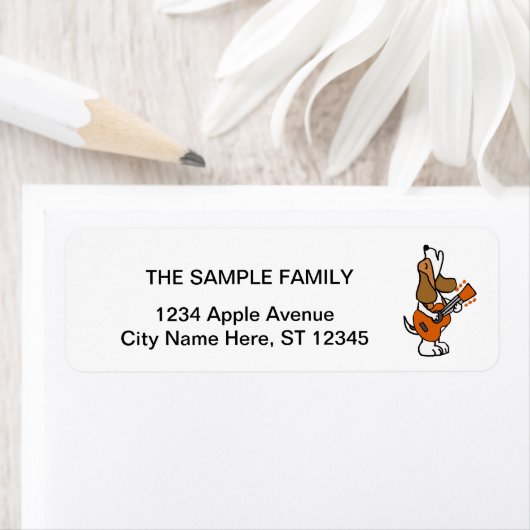 Funny Beagle Dog Singing and Palling Guitar Etiket (Insitu)