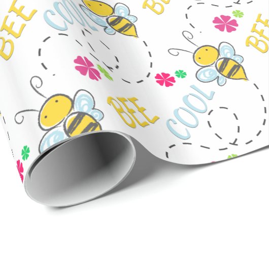 Funny Bee Cool Birthday Cadeaupapier (Rol Hoek)